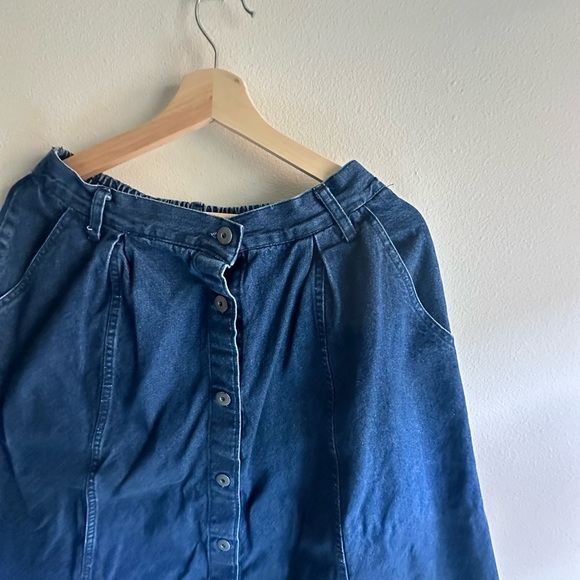 Jean skirt with pockets - Picture 3 of 4